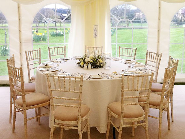 Round Wedding Table